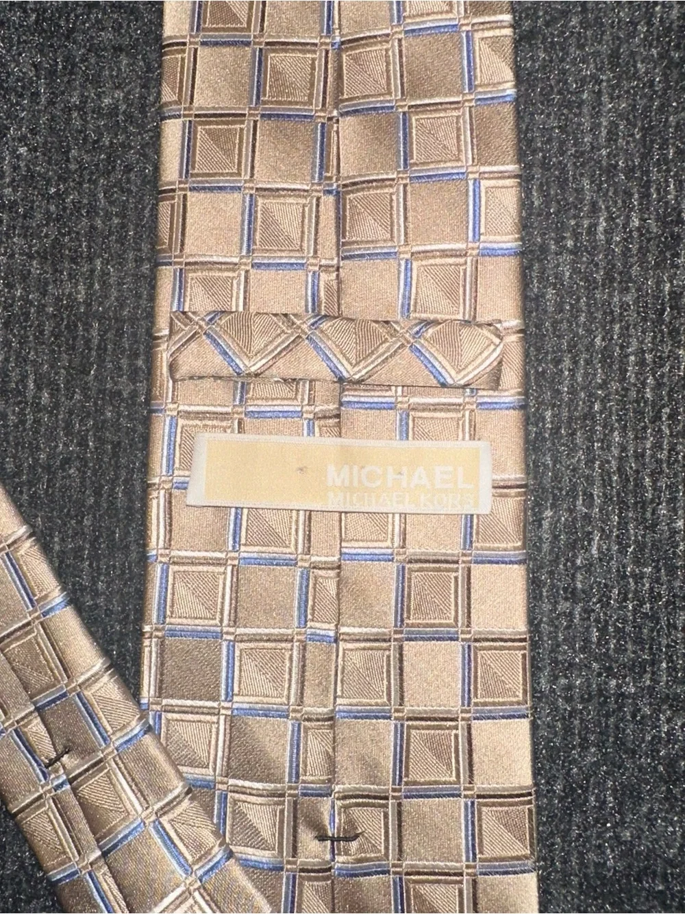 Michael Kors (MICHAEL) Men’s Beige Blue Geometric Pattern Silk-Feel Tie
